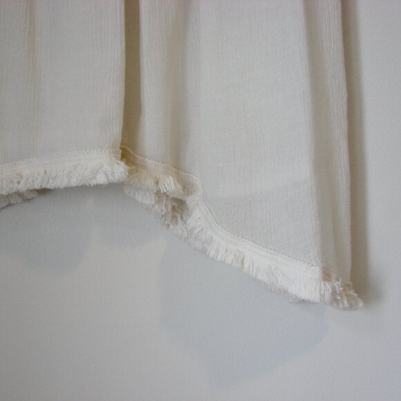 Cream Sleeveless Tank Top Boho Crochet Fringe Babydoll Loose Flowy Size Medium - Picture 8 of 10